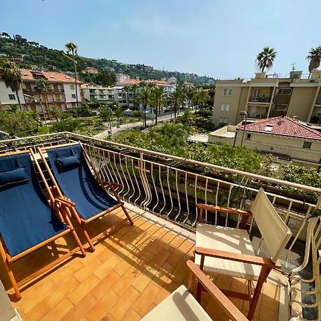 Apartmán Casa Vacanze Il Veliero Bordighera Exteriér fotografie